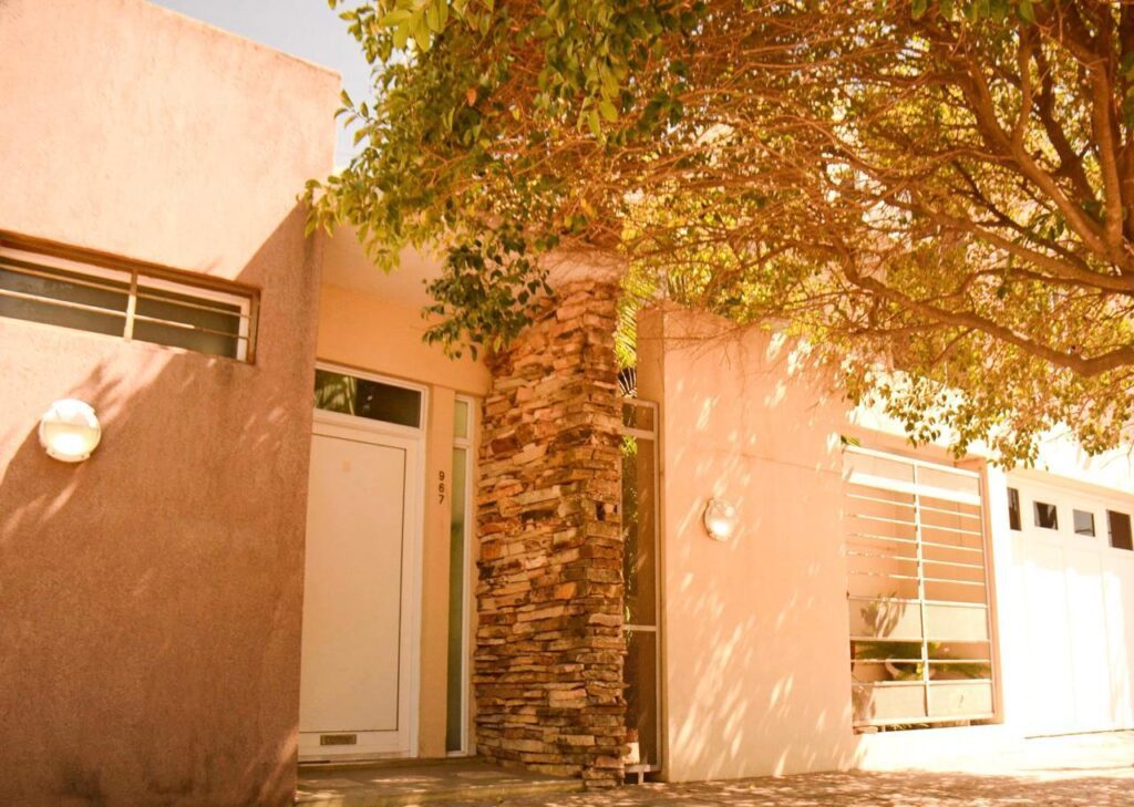 1° de Mayo 967 – Esperanza, Santa Fe