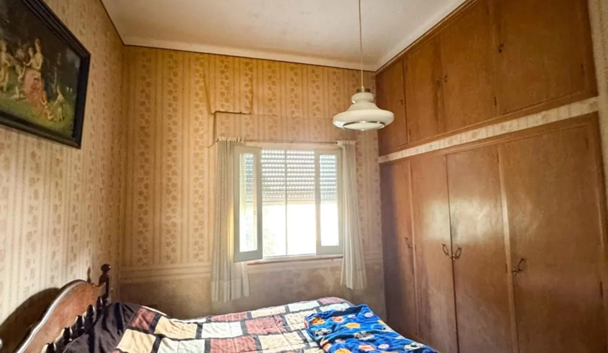 WhatsApp Image 2025-10-09 at 10.10.11_10_11zon